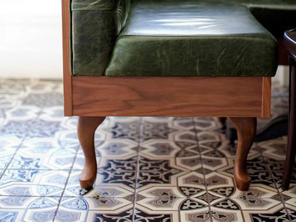 The Benefits of Choosing Hand-painted Tiles for Your Home