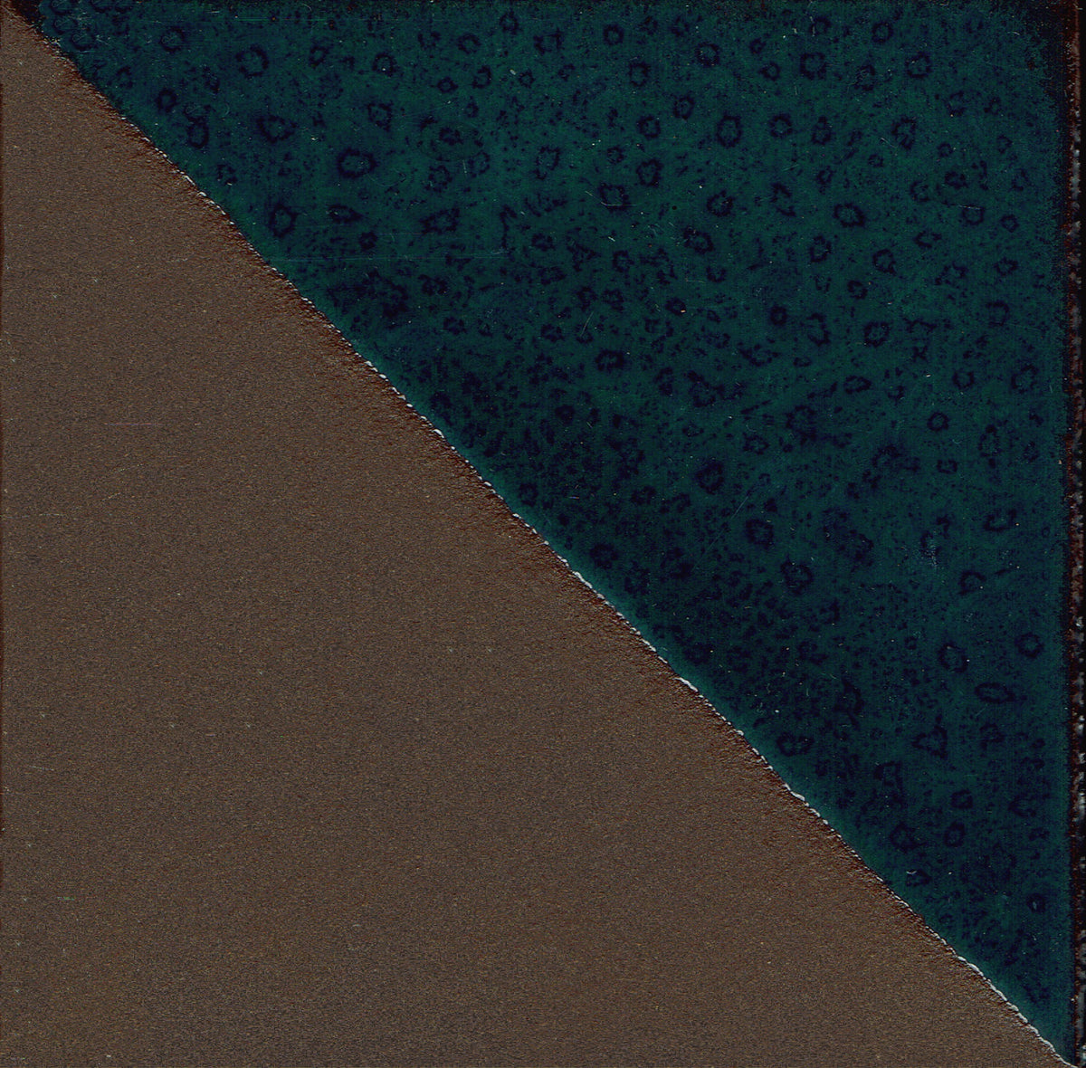 Diagonal | Rustic Earth