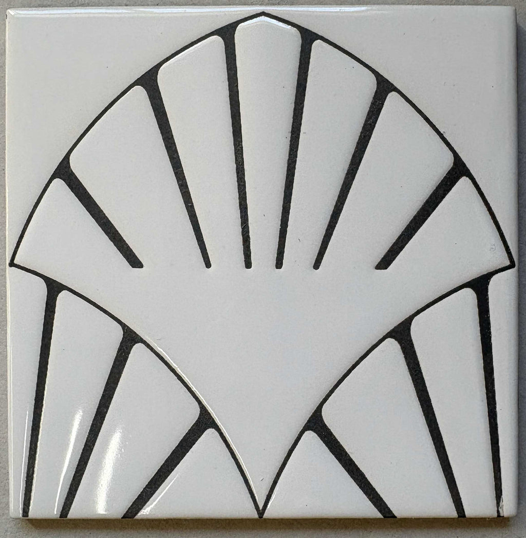 Seconds - Aiya - White with Gray Line